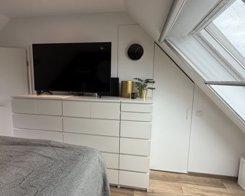 Schlafzimmer im Spitzboden