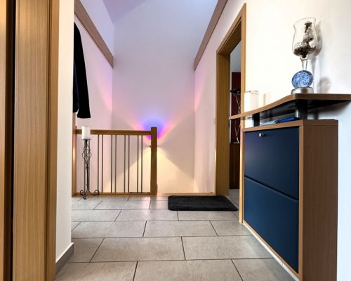 12 Flur Dachgeschoss Ansicht 1