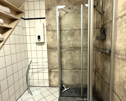 36 Badezimmer Duschbereich