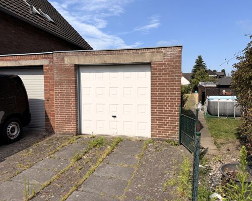 2 Garagenansicht Rückseite