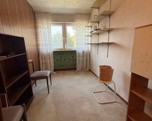 21 Schlafzimmer 4 - Ankleide