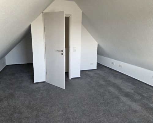 12 Spitzboden Ansicht 2