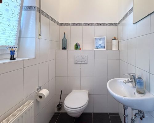 6 Gästetoilette