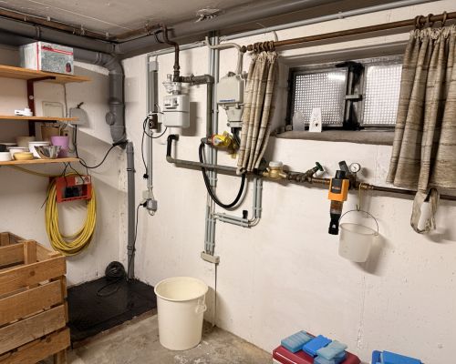 17 Hausanchlüsse mit Pumpensumpf