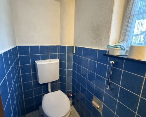 Toilette im Erdgeschoss