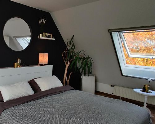 Schlafzimmer im Spitzboden Ansicht 2