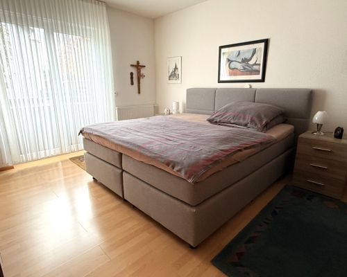 11 Schlafzimmer
