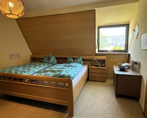 18 Zimmer 3 Dachgeschoss