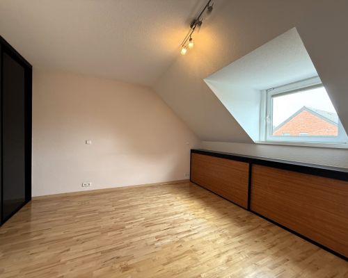 16 Schlafzimmer