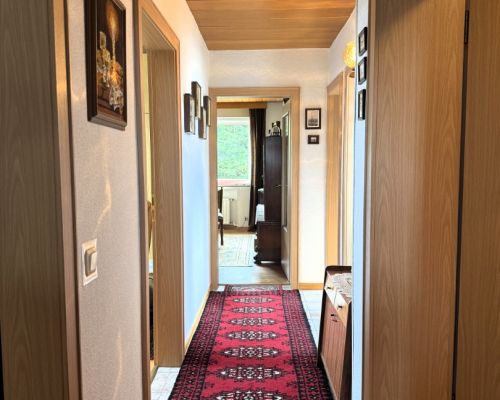 14 Flur Dachgeschoss